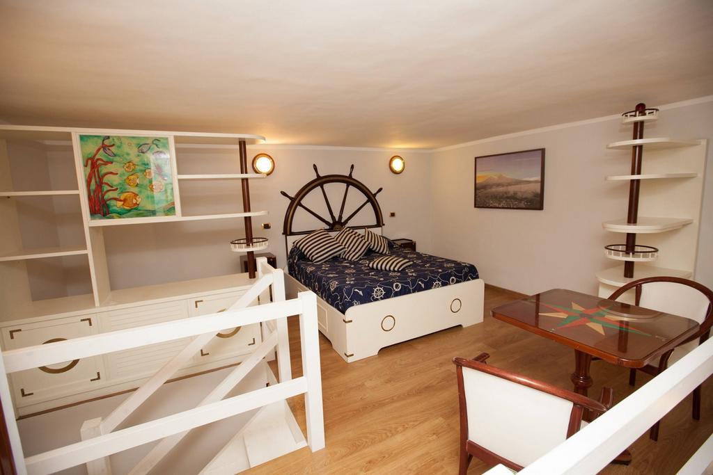 Hotel Ausonia Naples Extérieur photo