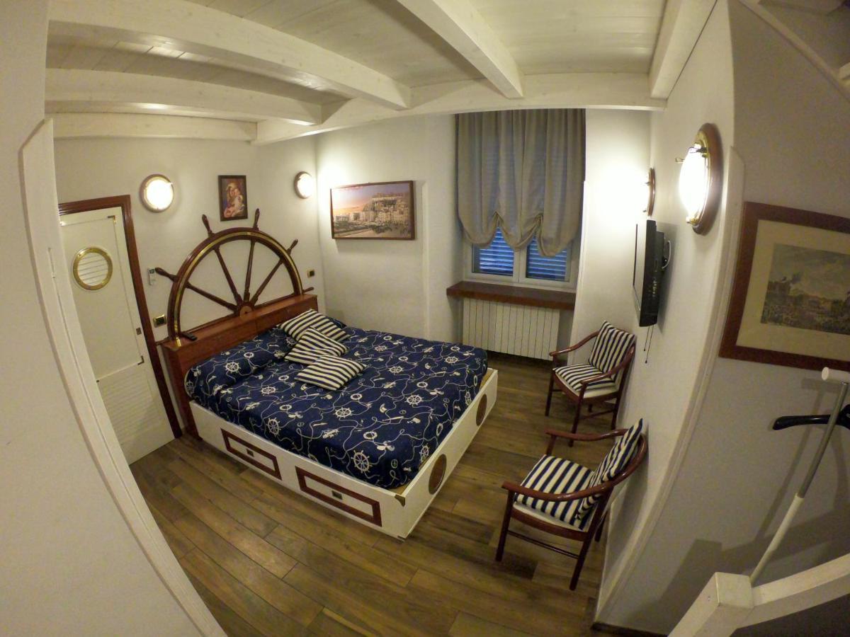 Hotel Ausonia Naples Extérieur photo